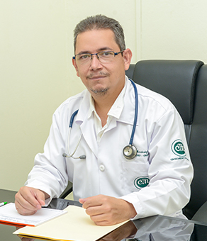Dr. Milton Armando Hernández