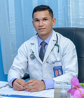 Dr. Santos Alexis Benítez H.